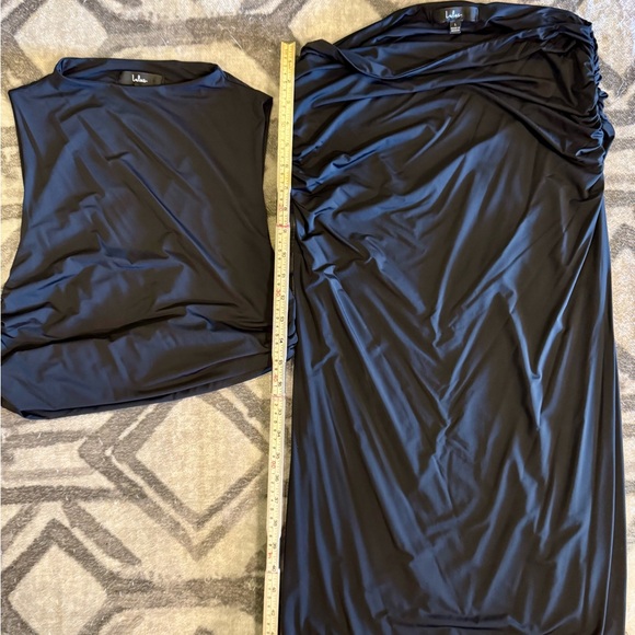 Lulus Black NWOT two piece scrunched skirt set Sz L - Picture 3 of 13